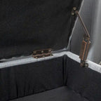 Pouf contenitore con gambe in betulla, trapuntato, con motivo a nido d'ape, in stile contemporaneo