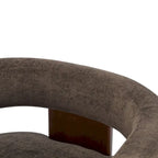 Poltrona accento Emery in tessuto bouclé moderno con rivestimento imbottito