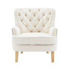 Poltrona Club "Almond Boucle" con borchie