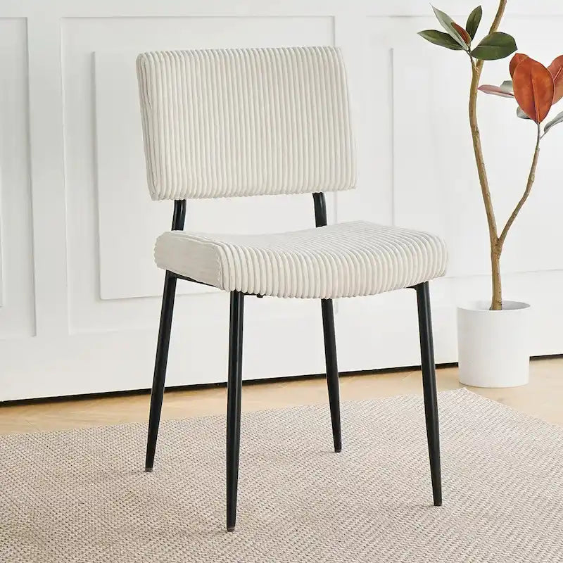 Sedie moderne e semplici da pranzo in velluto, imbottite, sgabello da camera da letto, sedia da trucco con schienale e gambe in metallo nero (set da 2)